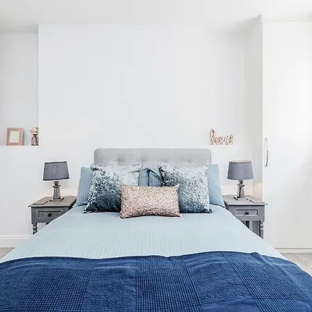 2-Bed Notting Hill / Portobello Лондон Экстерьер фото